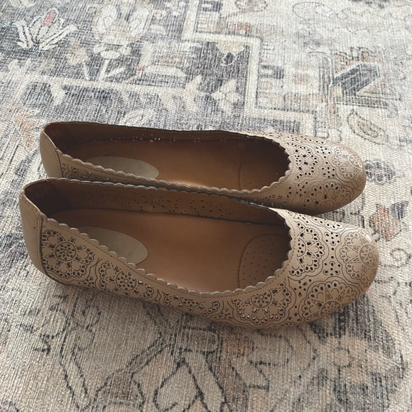 Earthies Bindi Ballet Flat - Picture 2 of 5
